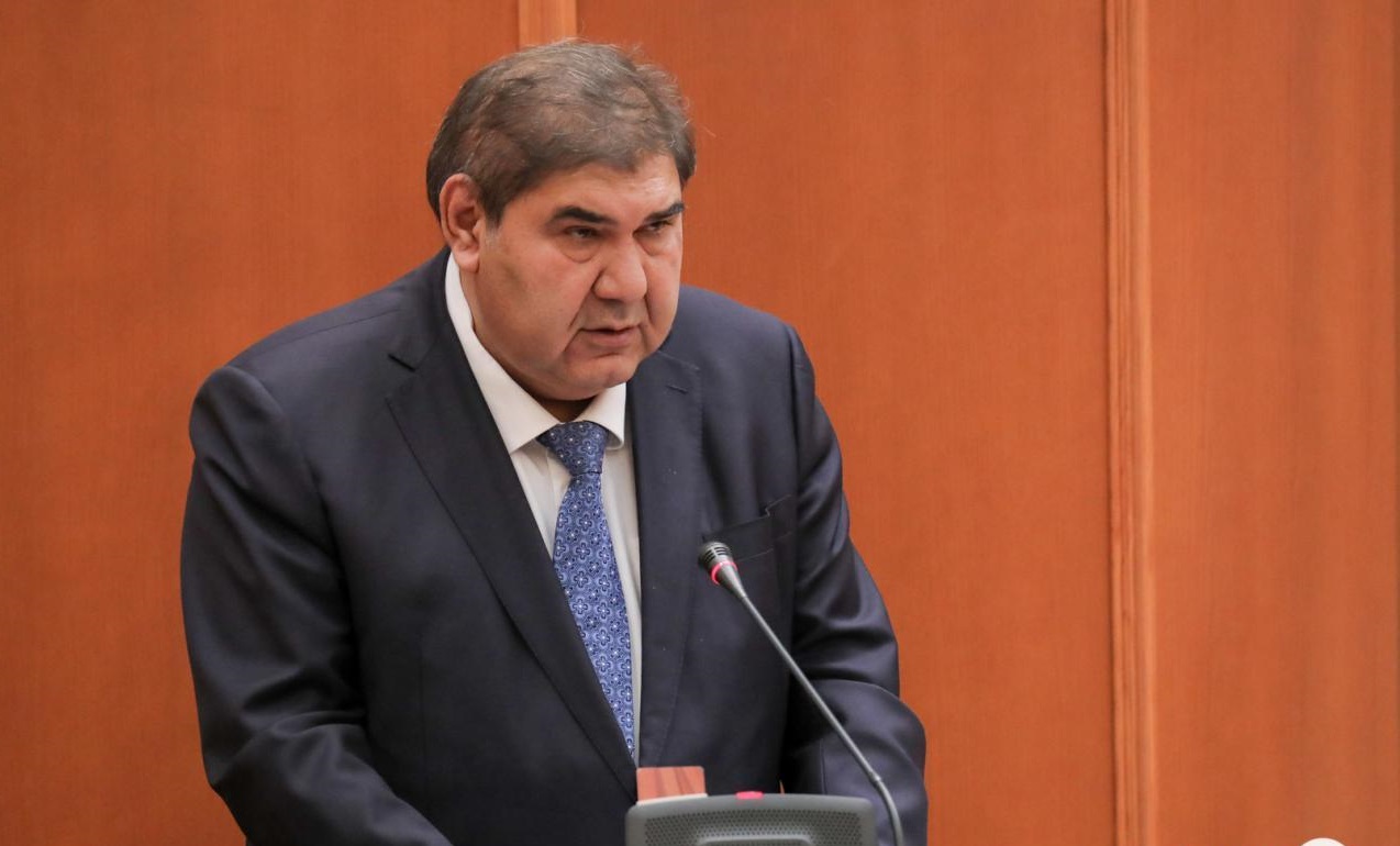 Авазбеков Эльер